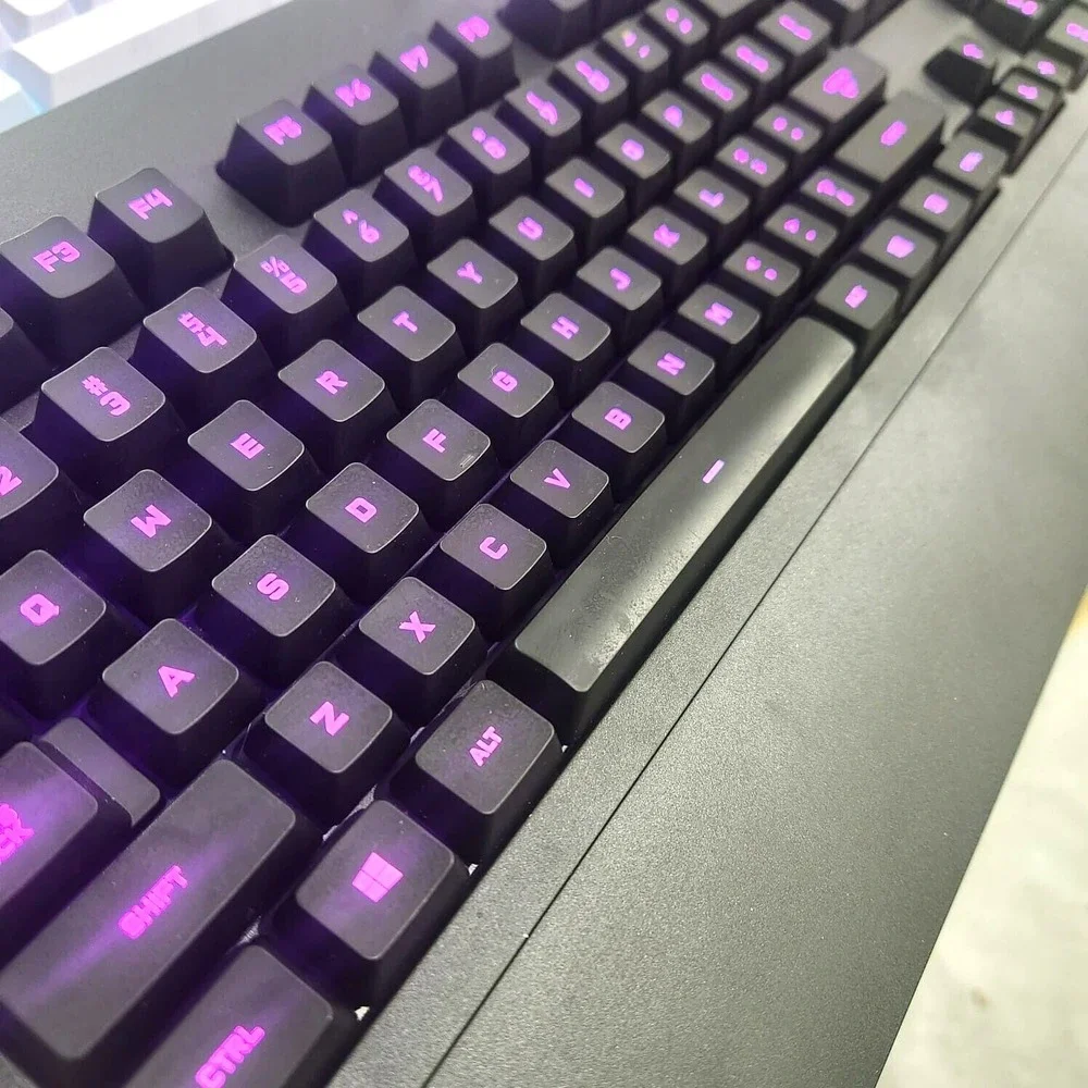 Logitech G213 Prodigy RGB Gaming Keyboard LIGHTSYNC‎ Wired Spill-Resistant